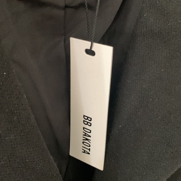 Black BB Dakota coat - Picture 3 of 11